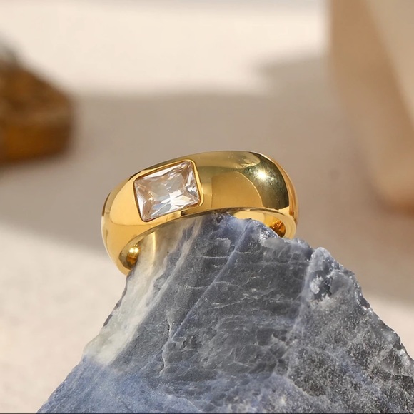 CZ chunky ring - Picture 6 of 6